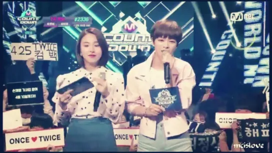 160407 MC Chaeyoung & Jeongyeon @ M!Countdown