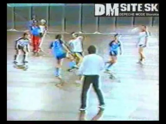 Depeche Mode — Dm Football Team (Stuttgart 1986)