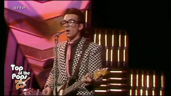 Elvis Costello & The Attractions - Oliver's Army