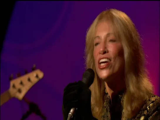 Carly Simon — Let The River Run • A Moonlight Serenade On The Queen Mary 2