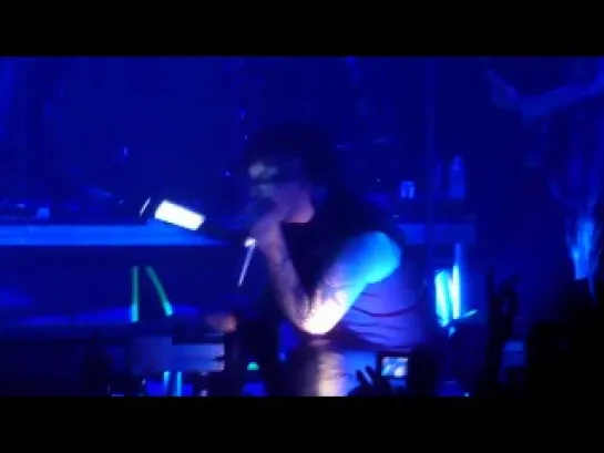 Hey Cruel World: Sweet dreams [Tilburg, Netherlands, 013, 04.06.2012, HD]