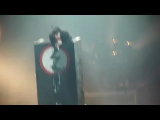 Hey Cruel World: Antichrist Superstar [Paris, France, Le Zenith 05.06.2012, HD]