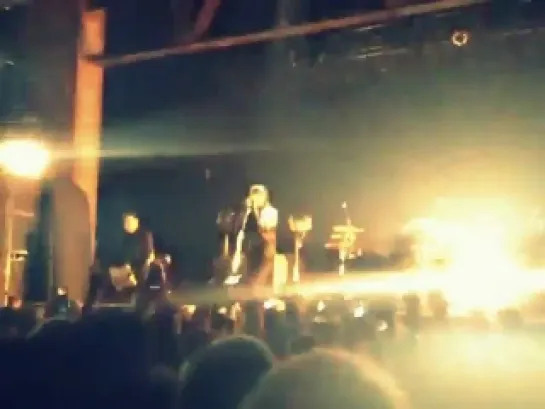 Hey Cruel World: Hey, Cruel World [Huntington, NY, USA, Paramount Theatre 29.04.2012]