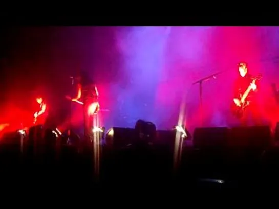 Dried Up, Tied And Dead [Live in Madrid, Spain, 03.12.09] [HD]