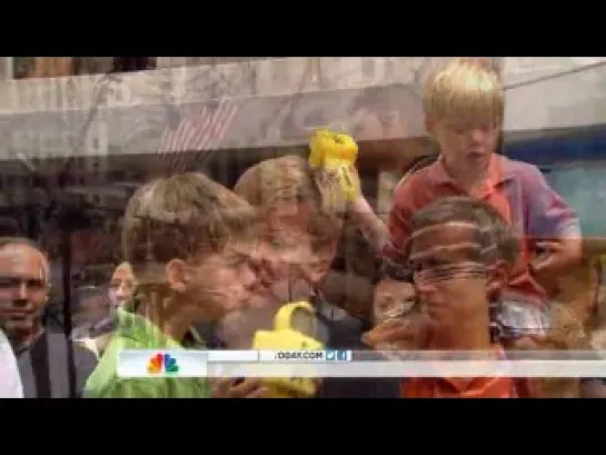 Matchbox Twenty performs Overjoyed Live on The Today Show 9-3-12