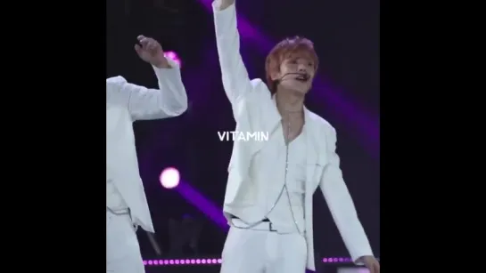 [VK][180831] MONSTA X fancam - Ending (Minhyuk focus) @ V HEARTBEAT LIVE in Vietnam