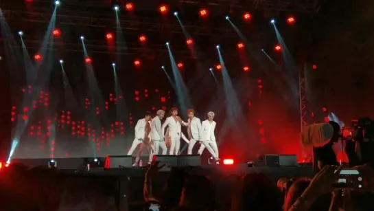 [VK][170728] Monsta X - BEAUTIFUL @ Ulsan Summer Festival