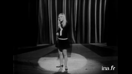 France Gall - Bébé requin (1967)