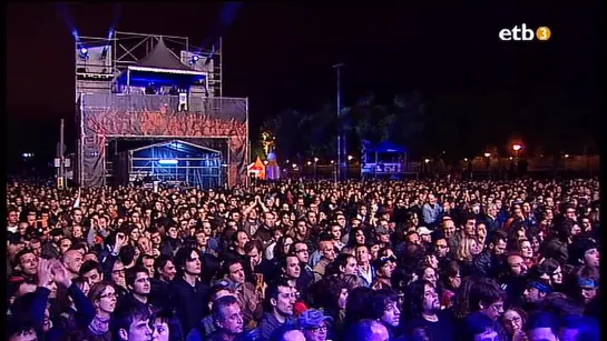 Fun Lovin' Criminals — Scooby Snacks • Live At Azkena Rock Festival, Vitoria Gasteiz, Spain 2009