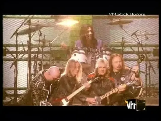 Judas Priest — Breakin The Law •