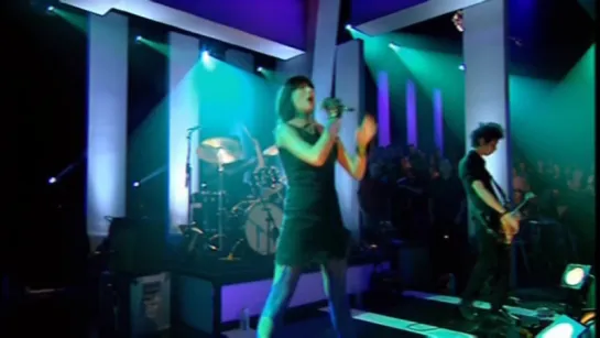 Yeah Yeah Yeahs – Pin – Later... With Jools Holland - Even Louder