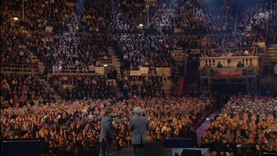 Adriano Celentano — Una Carezza In Un Pugno • Adriano Live - Il Concerto - Arena Di Verona