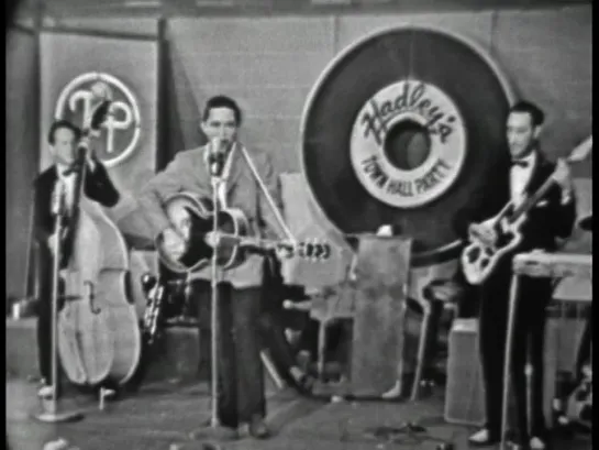 Johnny Cash — Frankies Man Johnny • At Town Hall Party (1)