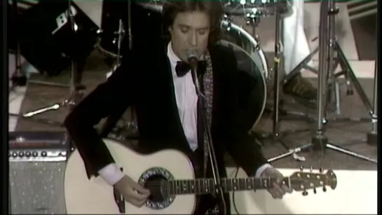 The Kinks — Celluloid Heroes [Ray and Gordon Edwards acoustic, from LWTGranada 1978, previously unaired]