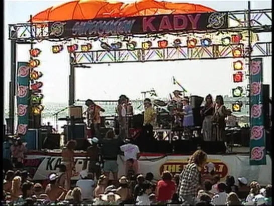 Eric Burdon Feat. Robby Krieger — Dont Let Me Be Misunderstood • Live At The Ventura Beach California (1989)