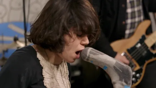 Screaming Females - Shake It Off (cover Taylor Swift)