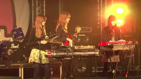 AU REVOIR SIMONE - Live Indietracks Festival - 24-7-2009