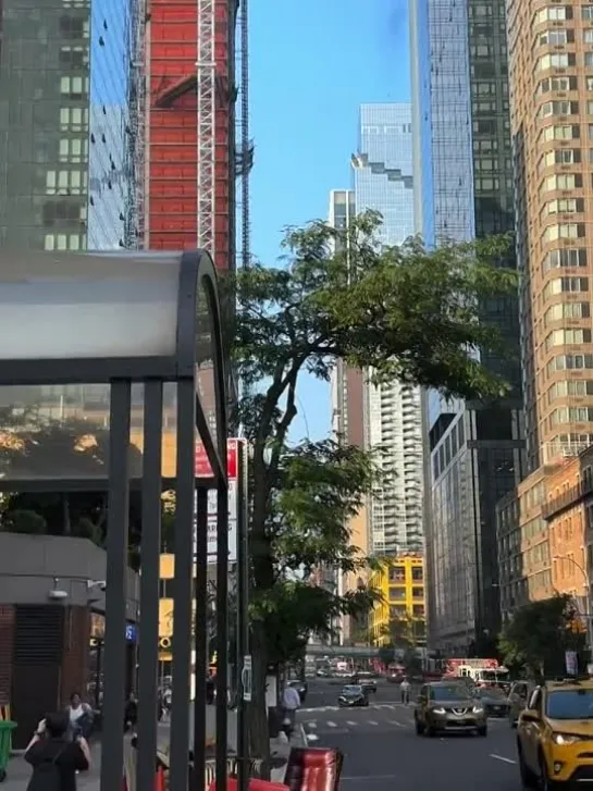 Crane fire in Hell’s Kitchen, Manhattan, New York City