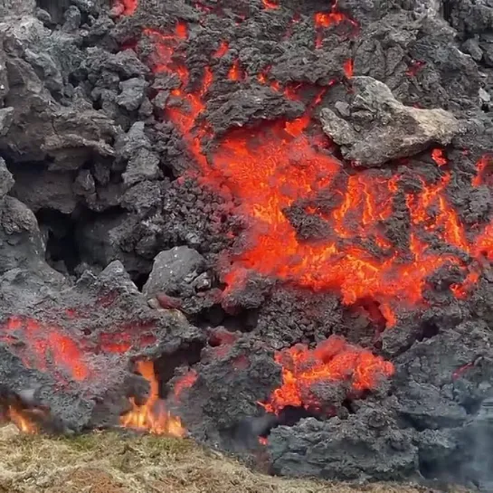 Geldingadalur #volcano #iceland #ultraflexband