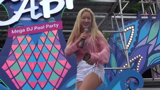 [FANCAM] 230723 SOYOU - Funny @ Pool Party <Club Cabi>