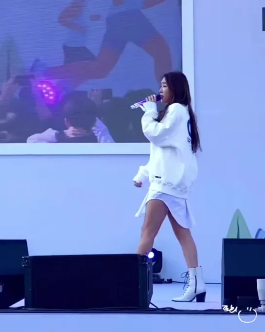 [FANCAM] 191109 SOYOU - Funny @ Longest Run Seoul 2019