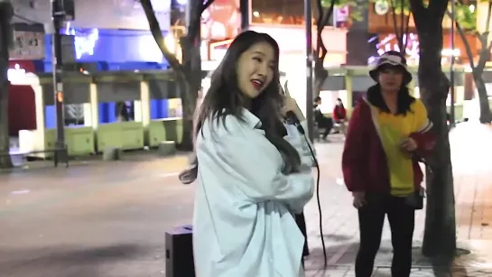 [FANCAM] 181007 SOYOU @ Hongdae Busking