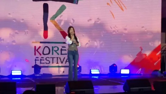 [FANCAM] 220911 SOYOU - Rain @ Korea Festival (Manila, Philippines)