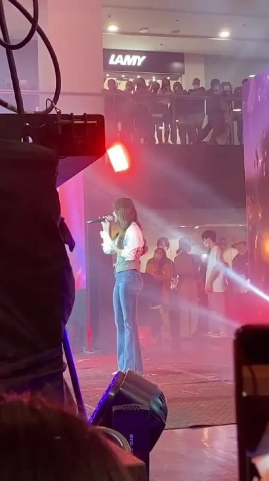 [FANCAM] 220911 SOYOU - Rain @ Korea Festival (Manila, Philippines)