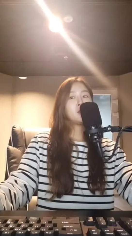 [IG LIVE] 221120 Сою провела прямую трансляцию в своем аккаунте (soooo_you)