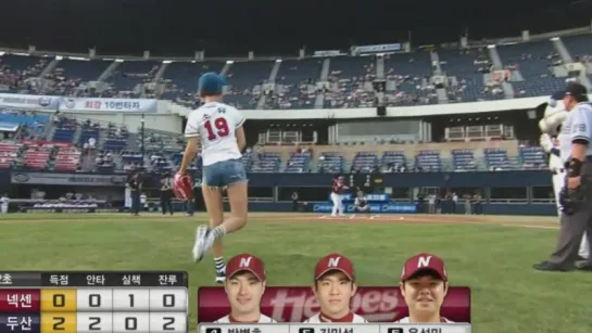 150807 Soyou  (Team Doosan Bears)- Baseball Opening Pitch Doosan Bears VS Nexen heroes @ Jamsit Stadium In Seoul