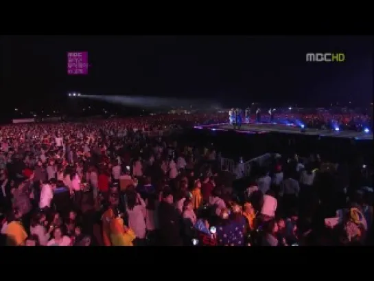 121202 Sistar - Alone @ MBC Korean Music Wave In Kobe