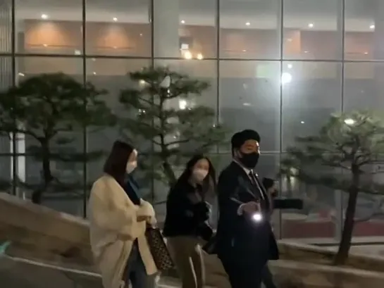 [THE LIVE : NIGHT] 220402 SISTAR after Soyou's concert