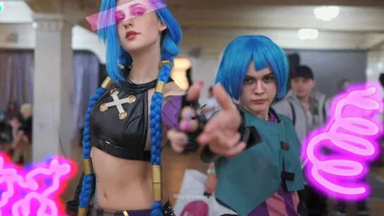 Arcane - Jinx & Powder cosplay