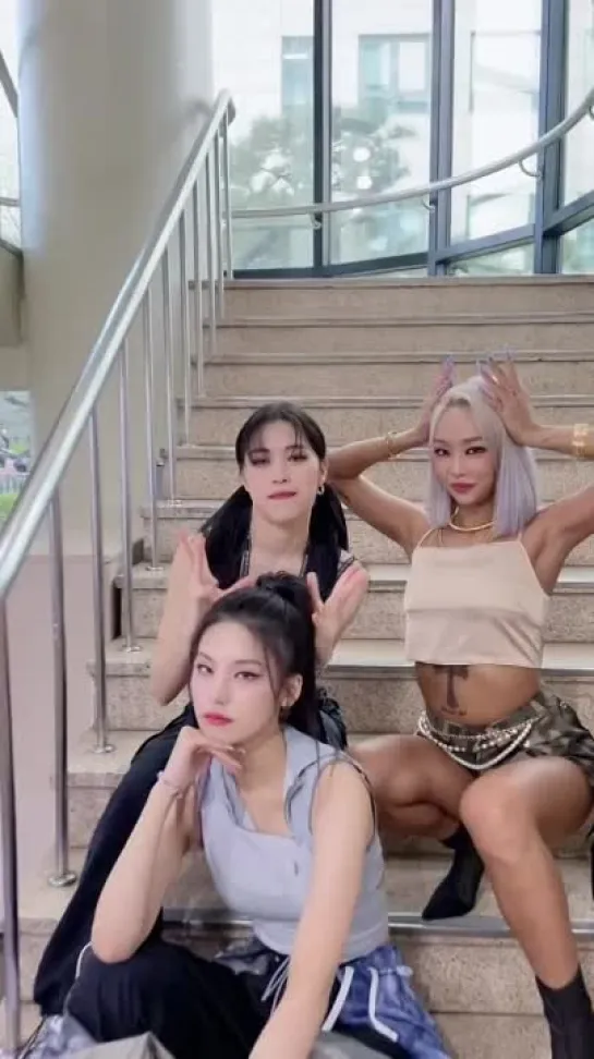 [IG REELS & TIK TOK] 220722 Обновление рилс видео и тик тока ITZY (itzy.all.in.us | itzyofficial)