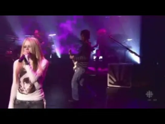 Avril Lavigne-I can do better ( live )