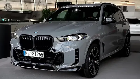 BMW X5 M Sport Performance SUV 2024 in detail 4k