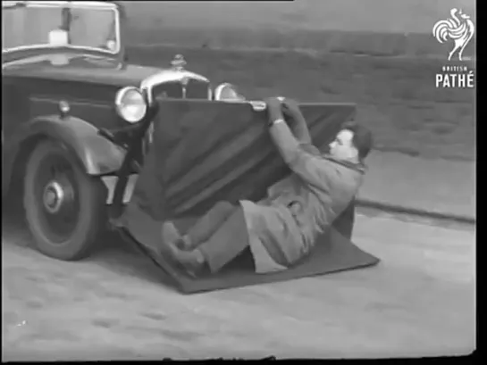 The Car Catcher Aka Motor Device (1939)  British Pathé