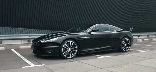 Aston Martin DBS