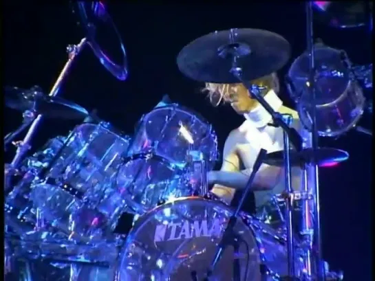 Yoshiki from X Japan epic drum solo