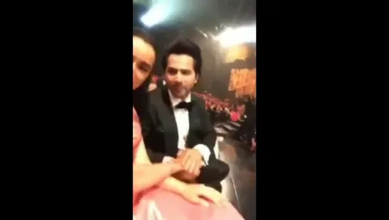 Шраддха и Варун на IIFA 2018