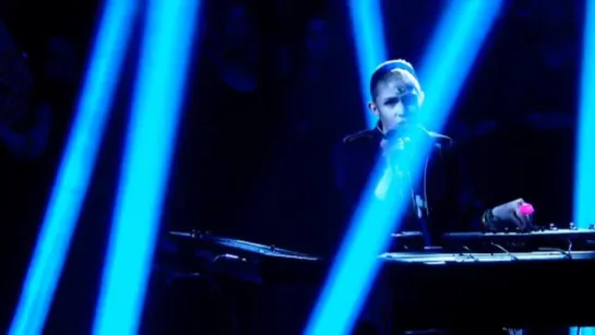 Grimes - Genesis @ Later with Jools Holland, 2012