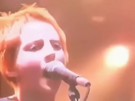 Elastica - Blue @ Glastonbury 1995