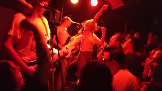 Amyl and the Sniffers - Some Mutts (Cant Be Muzzled) @ Thee Parkside, San Francisco, US, March 22, 2019