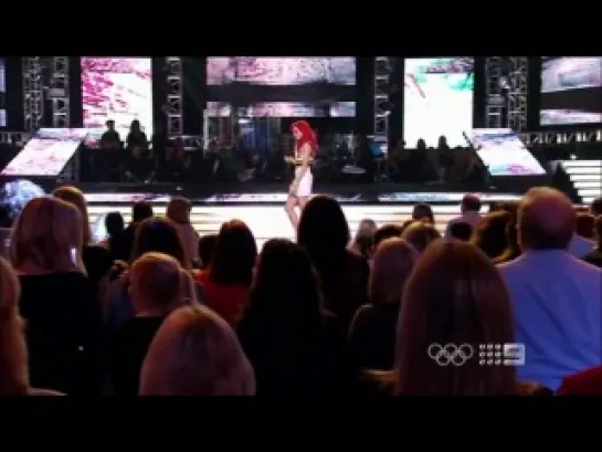 Sarah De Bono - The Edge of Glory (Voices Reaching Out)