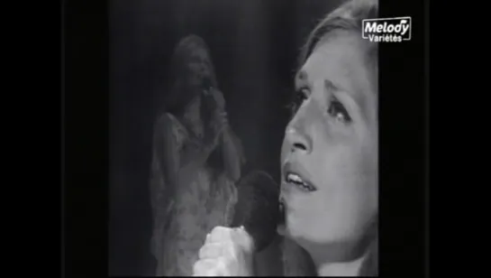 Dalida - Deux colombes  (Live) 23/08/1971 - (Une cigogne sur la 2 (2e chaine)