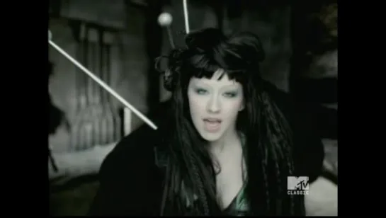 Christina Aguilera - Fighter - MTV Classic USA