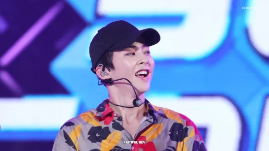 180902 XIUMIN @ 2018 Incheon Airport SKY Festival K-Pop Concert