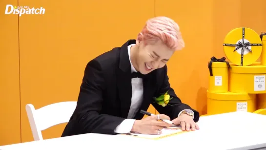 191113 Chanyeol на Fansign "Event Acqua Di Parma" 'SIGNATURE of the SUN VIP PARTY'