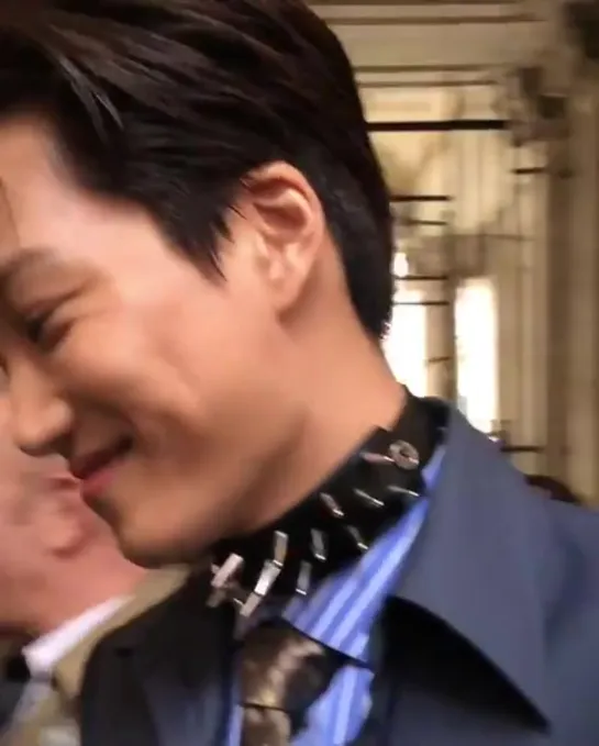 190528 Kai на Gucci Cruise 2020 Fashion Show