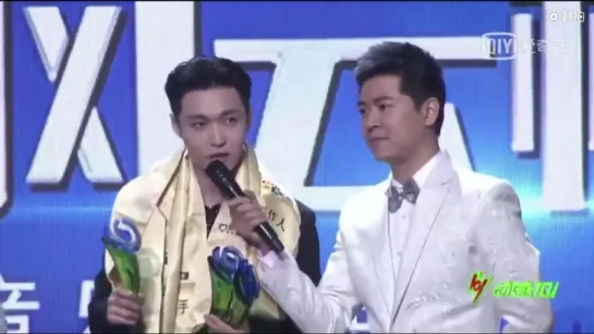 180326 LAY вручение награды @25th Top Ten Chinese Award